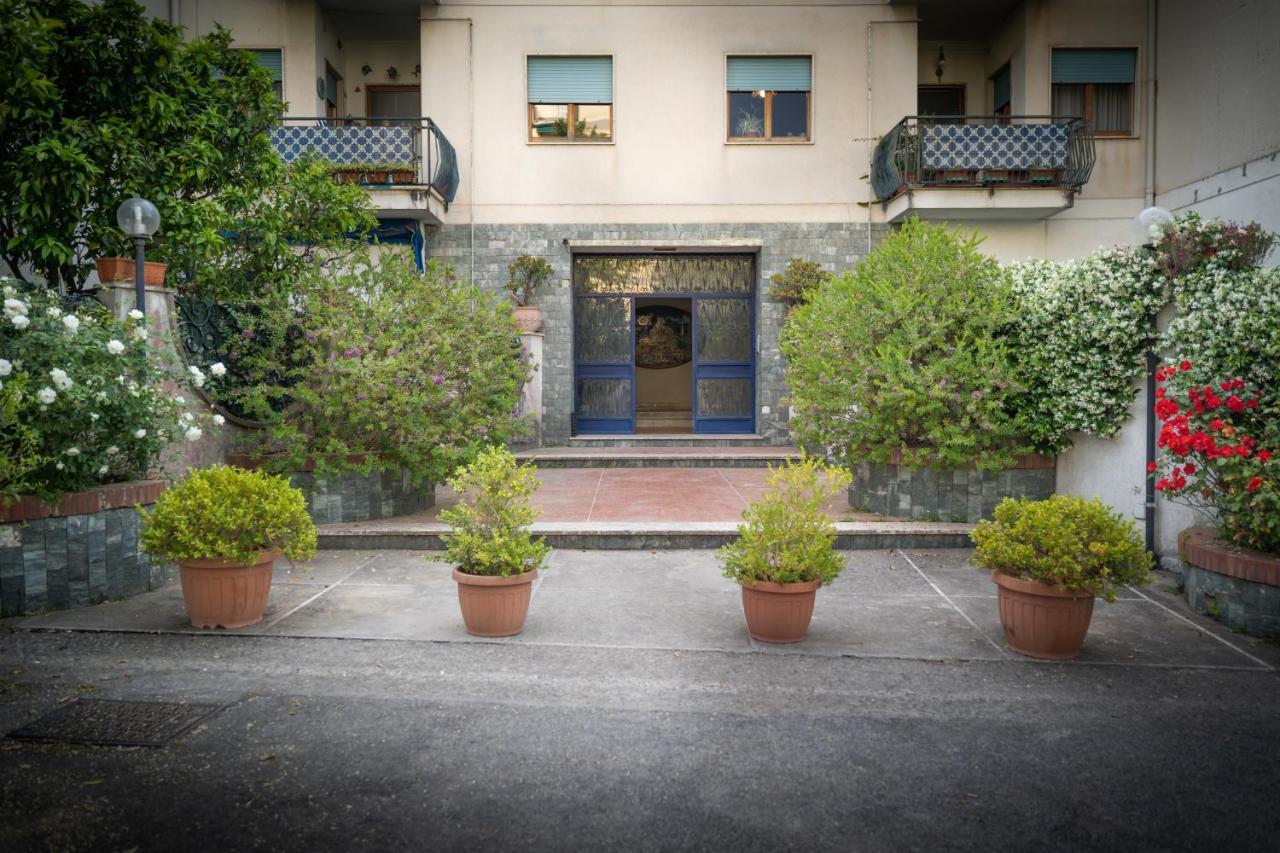 Sorrento Hidden Garden & Rooms Экстерьер фото
