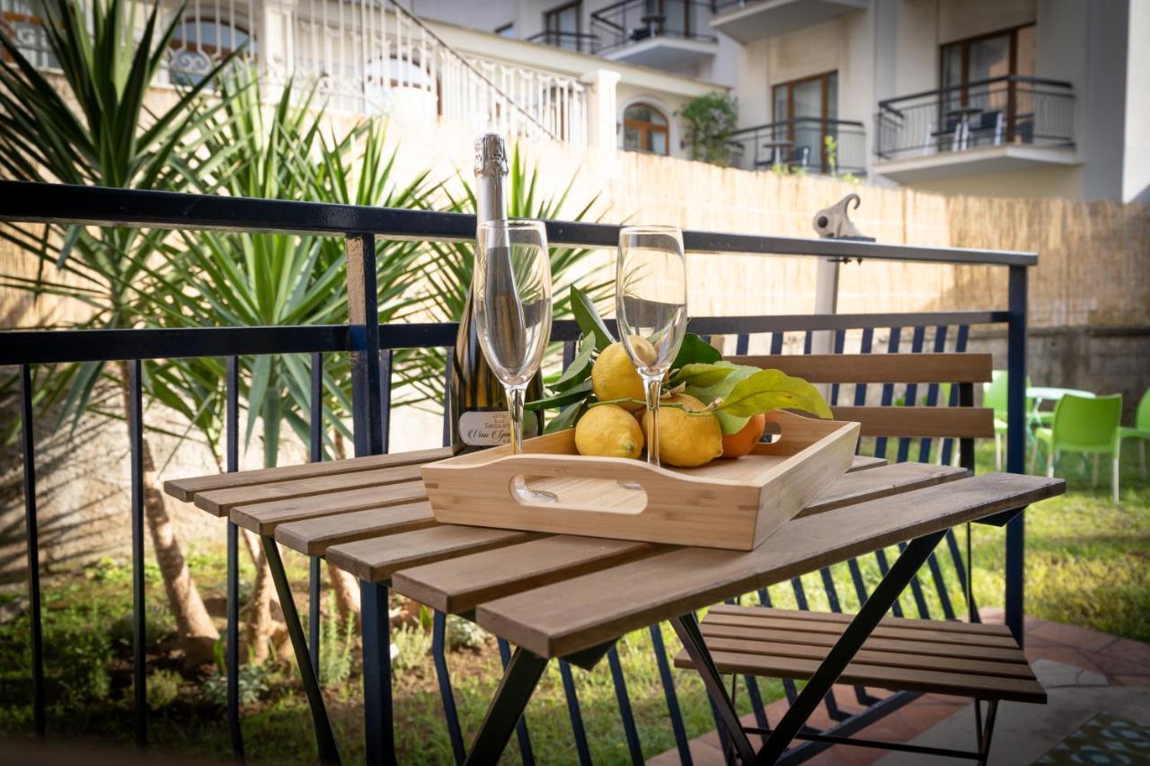 Sorrento Hidden Garden & Rooms Экстерьер фото