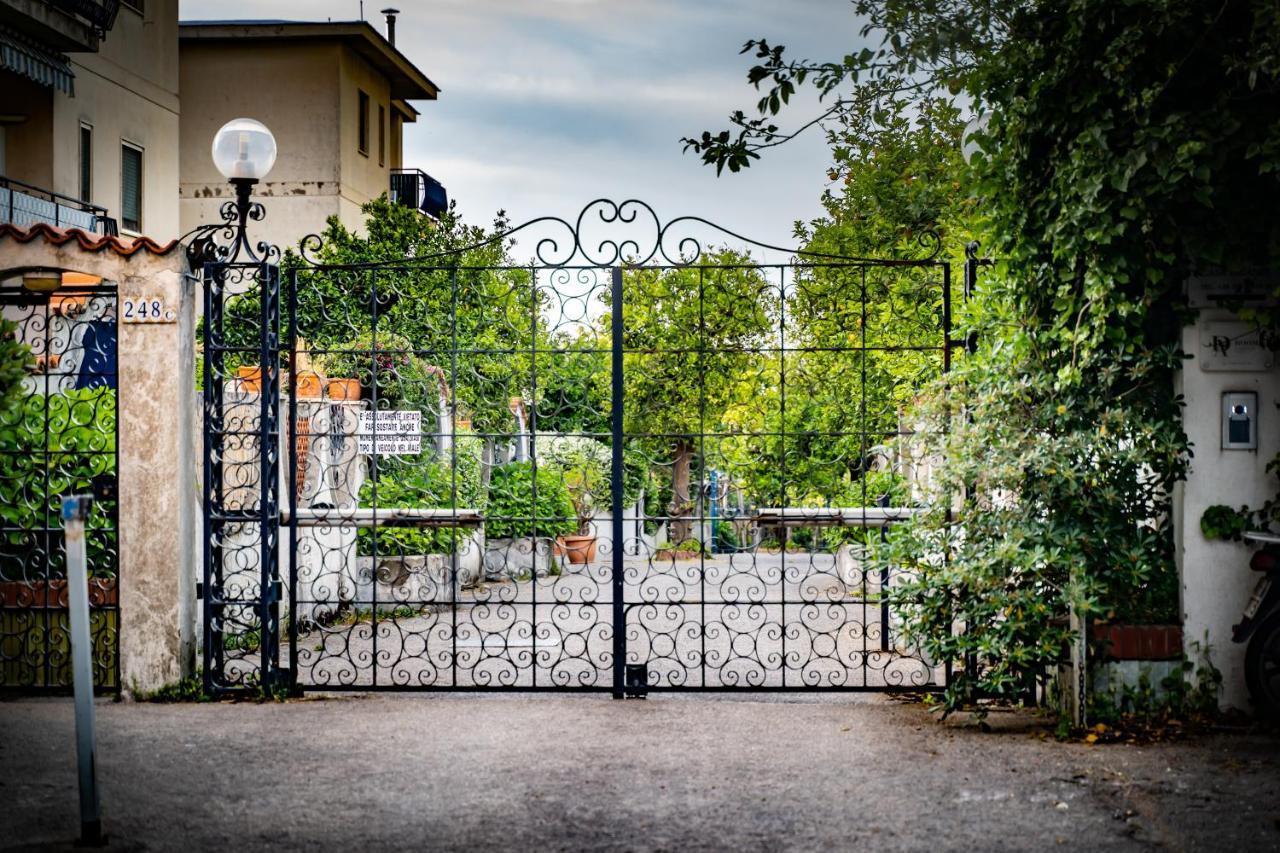 Sorrento Hidden Garden & Rooms Экстерьер фото