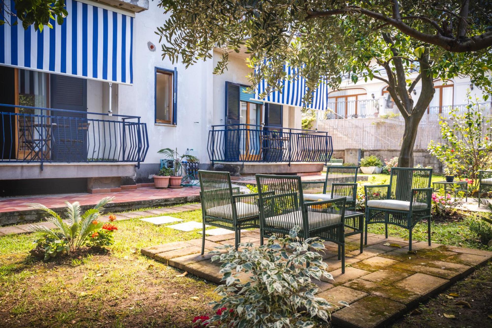 Sorrento Hidden Garden & Rooms Экстерьер фото
