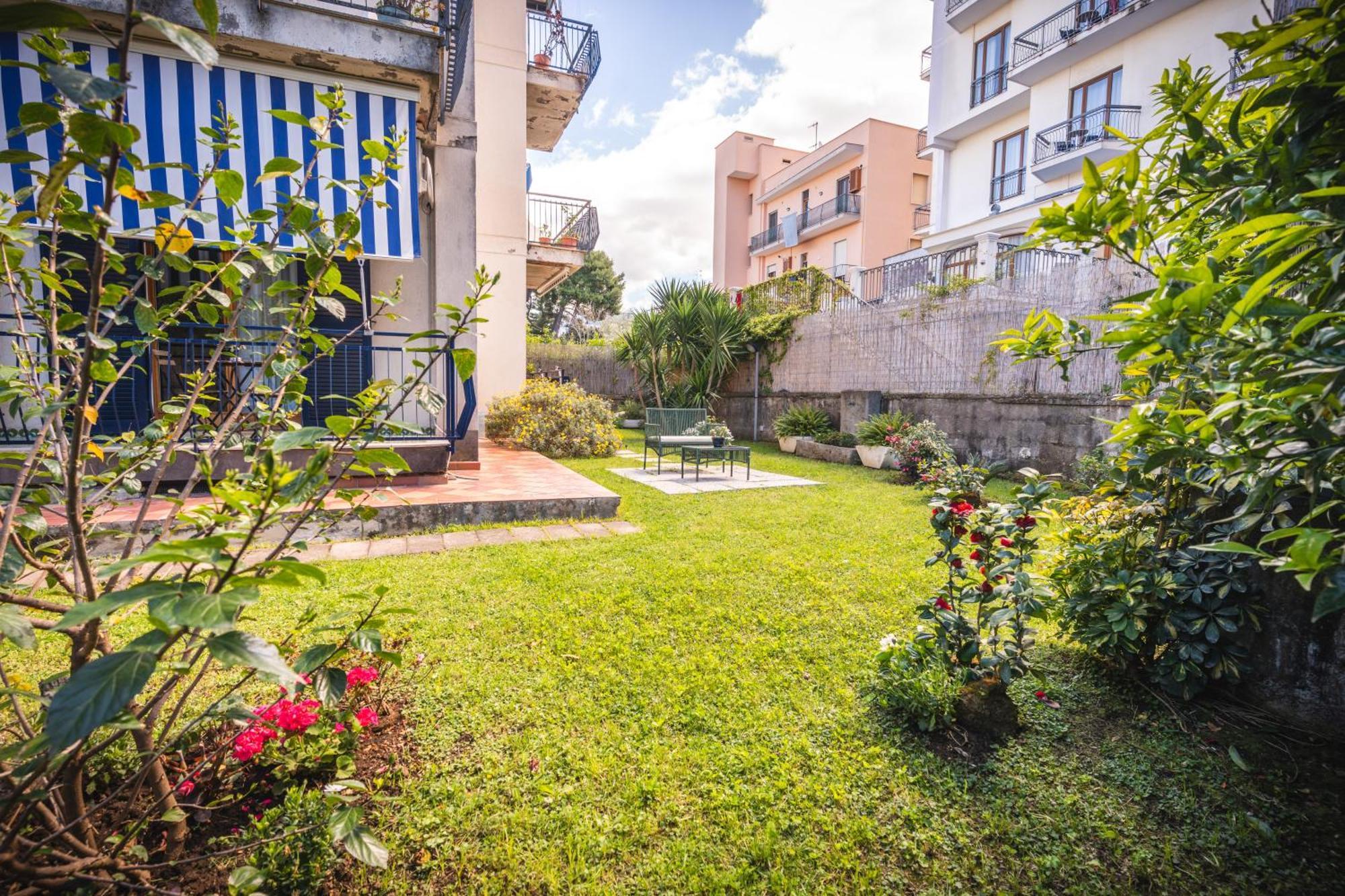 Sorrento Hidden Garden & Rooms Экстерьер фото