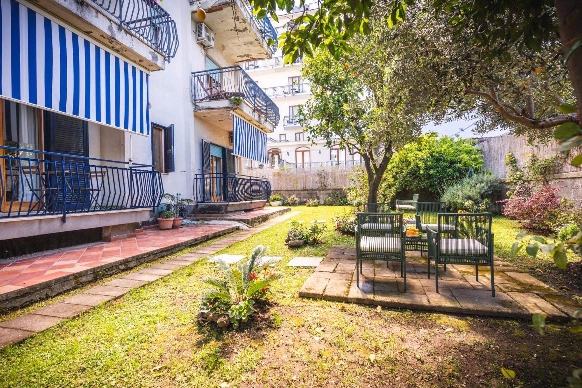 Sorrento Hidden Garden & Rooms Экстерьер фото